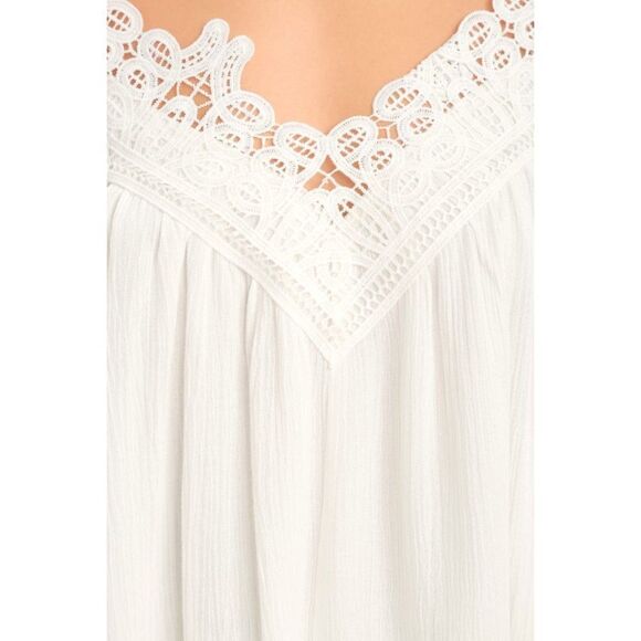 Lulu's White Lace Eyelet Boho Top - Size Small - Picture 4 of 11